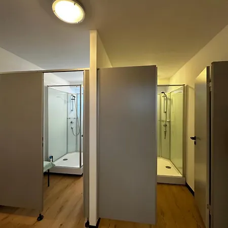 Pension Hostel Herdorf 旅馆
