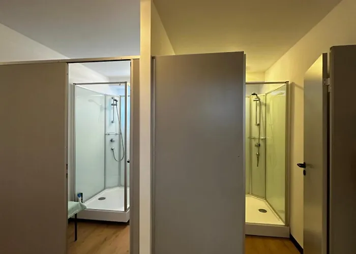 Pension Hostel Herdorf אכסניה