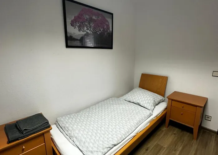 Pension Hostel Herdorf *