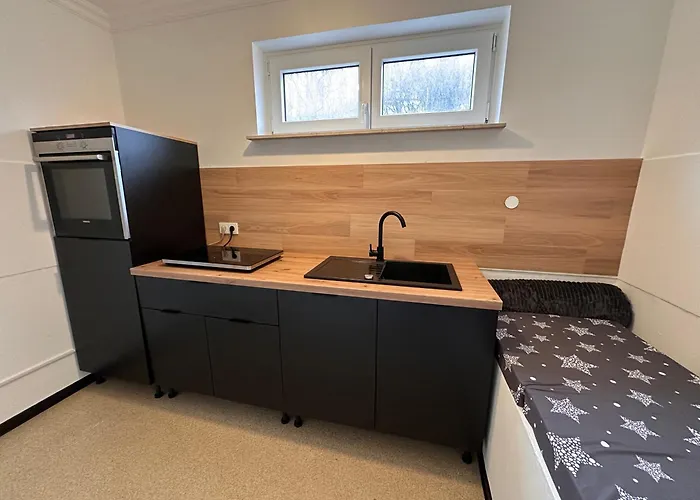 Pension Hostel Herdorf *